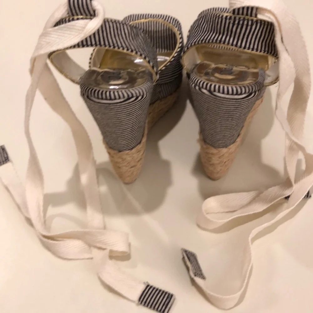 NWT Sergio Zelcer Navy & White Espadrilles